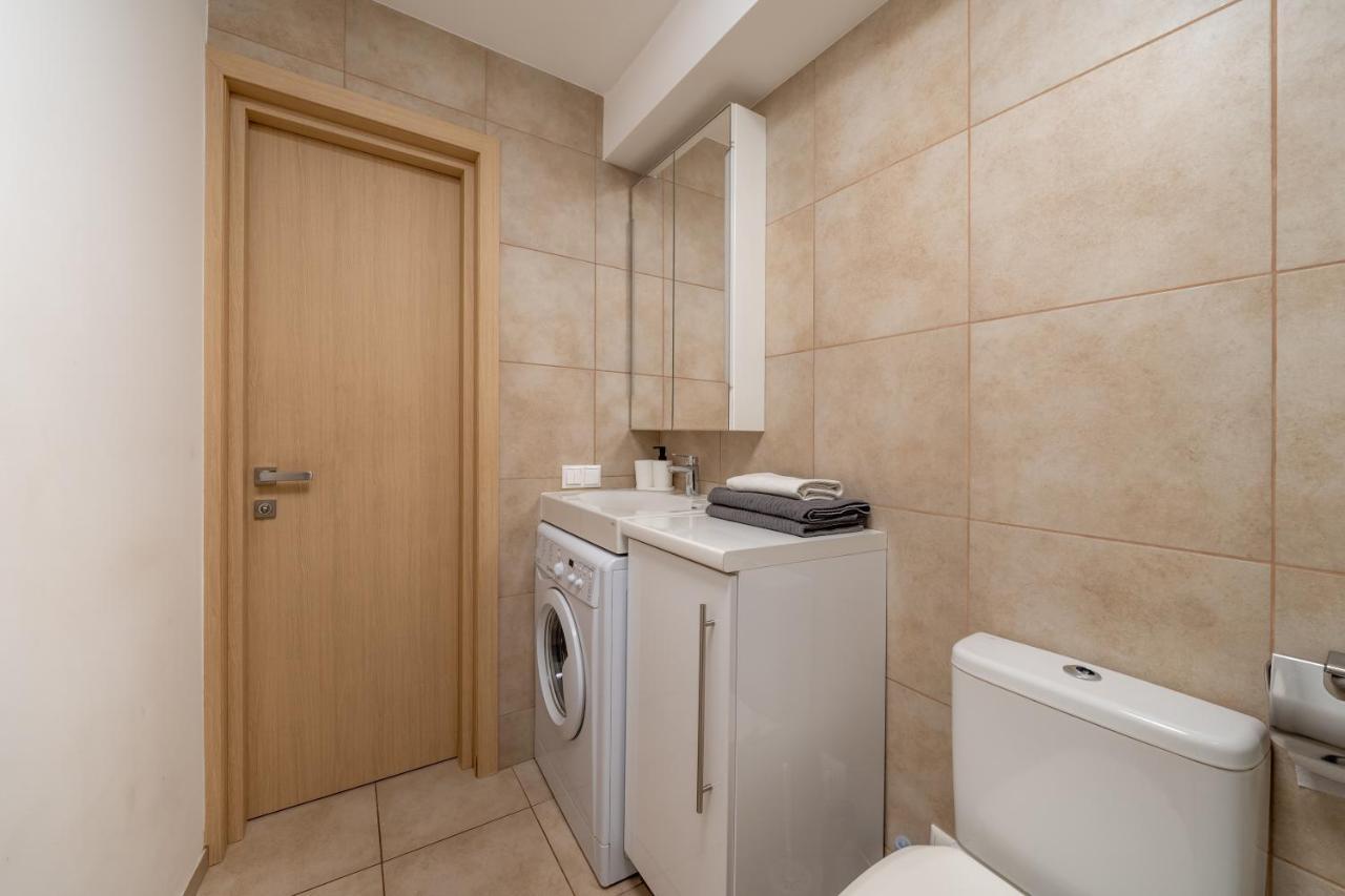 Trendy Top-Floor Stay In Heart Of Riga, Near Bars & Culture Exterior foto