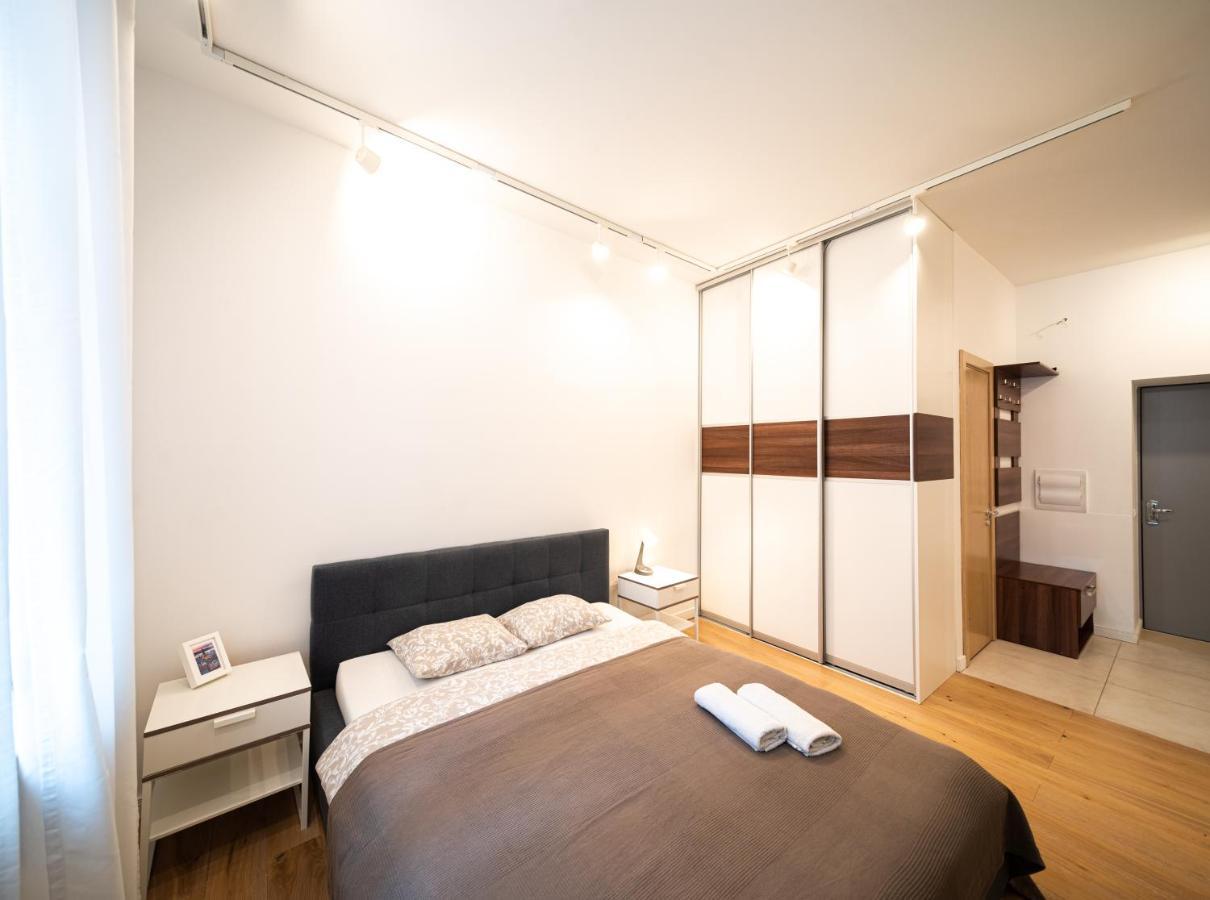 Trendy Top-Floor Stay In Heart Of Riga, Near Bars & Culture Exterior foto