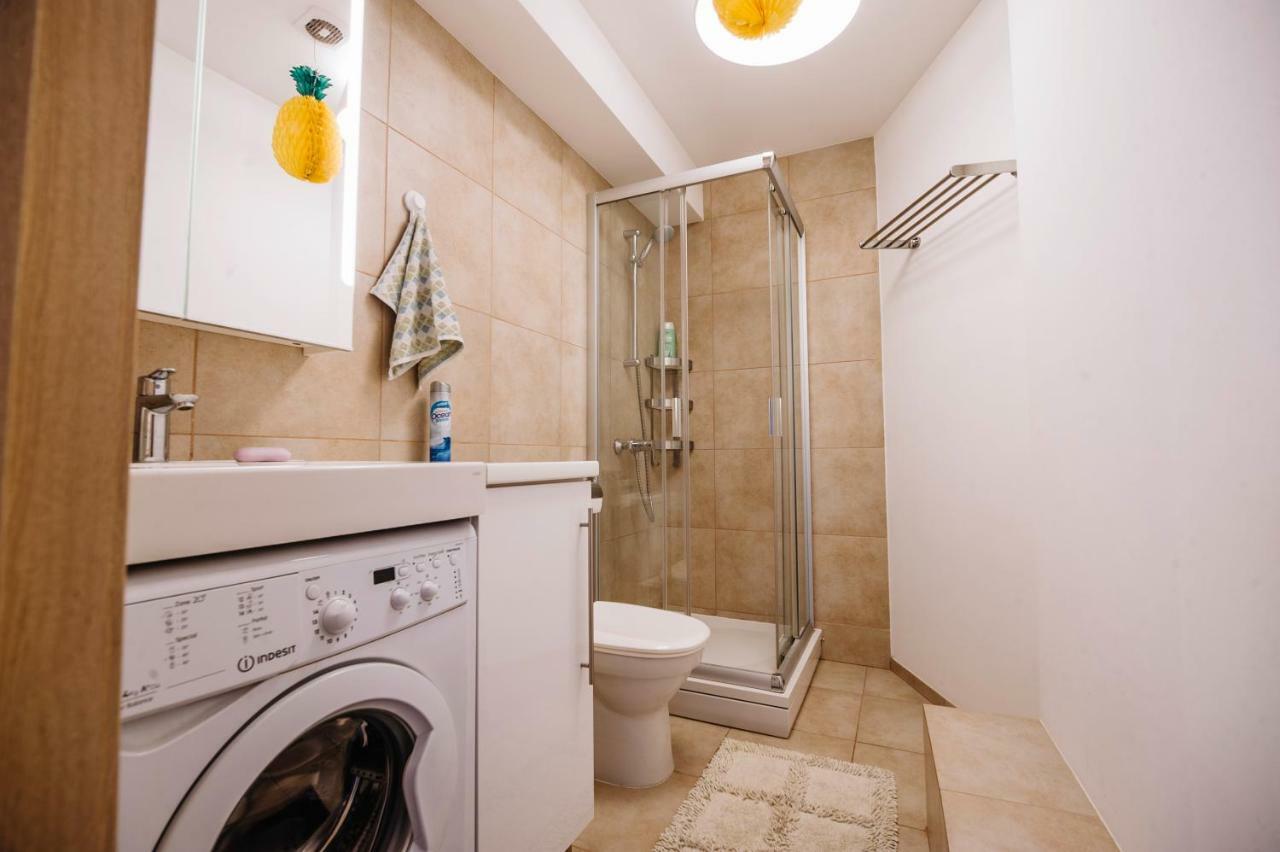 Trendy Top-Floor Stay In Heart Of Riga, Near Bars & Culture Exterior foto